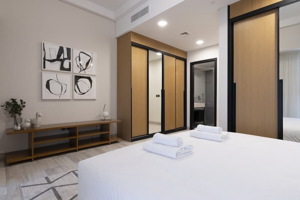 Дубай: Beautiful 1Br Apartment In Arjan Priva Living 201