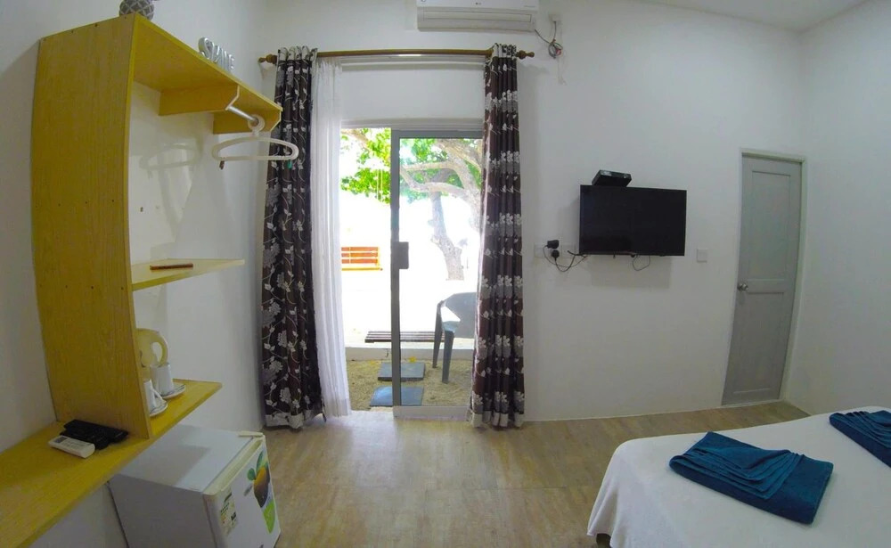 Гураиду (Атолл Каафу): Seginy Seaview Hotel
