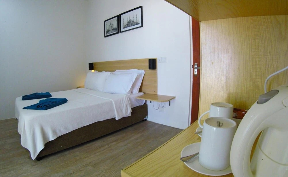 Гураиду (Атолл Каафу): Seginy Seaview Hotel