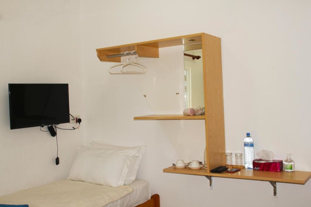 Гураиду (Атолл Каафу): Seginy Seaview Hotel