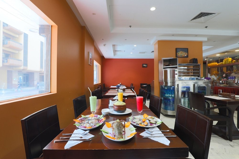 Дубай: Syaj Hotel