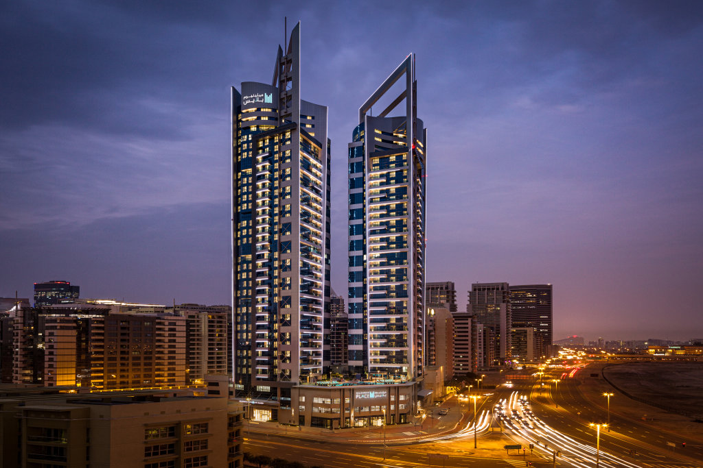 Дубай: Millennium Place Barsha Heights Hotel