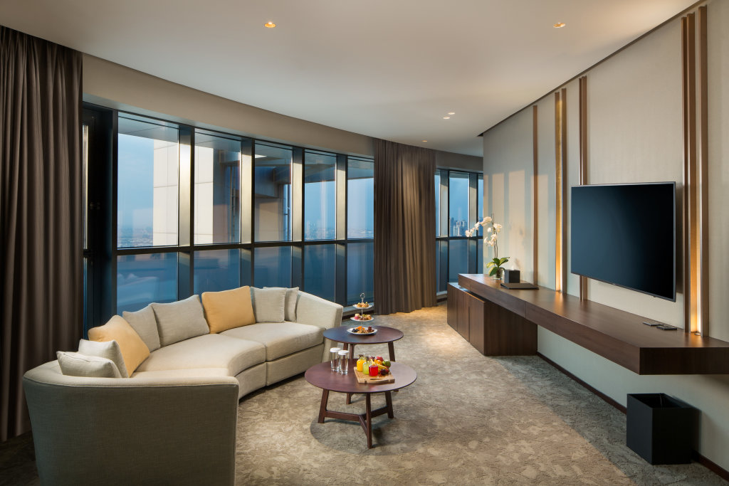 Дубай: Millennium Place Barsha Heights Hotel