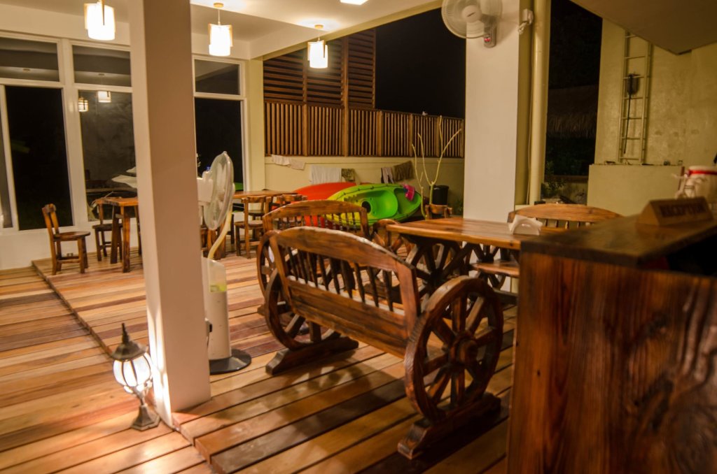 Тулусду: Golhaa View Inn By Tes