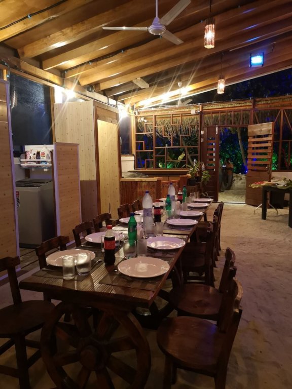 Тулусду: Golhaa View Inn By Tes