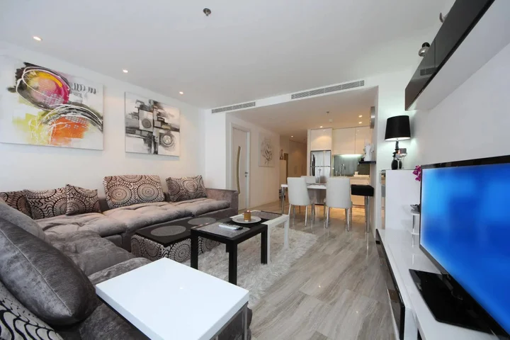 Дубай: Signature Holiday Homes Dubai