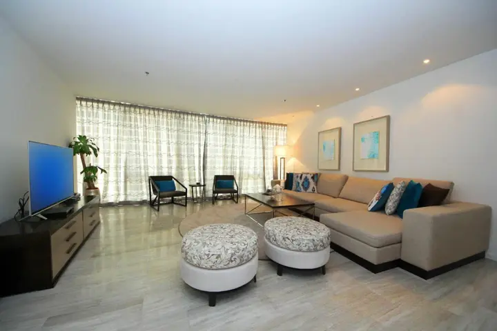 Дубай: Signature Holiday Homes Dubai