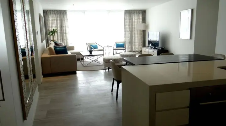 Дубай: Signature Holiday Homes Dubai