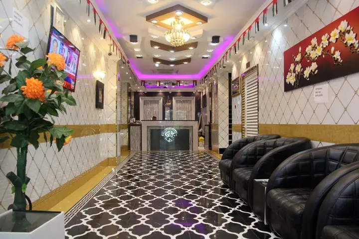 Дубай: Al Amana Hotel
