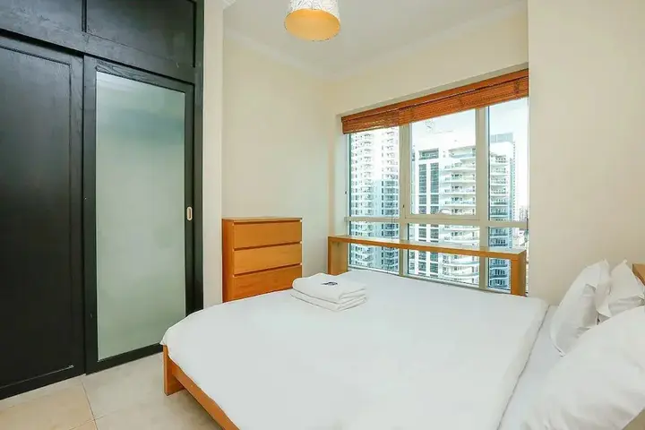 Дубай: Kennedy Towers - Al Majara