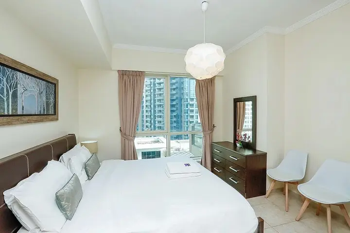 Дубай: Kennedy Towers - Al Majara