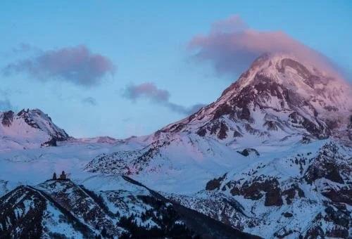 Степанцминда: V&M Kazbegi Guesthouse
