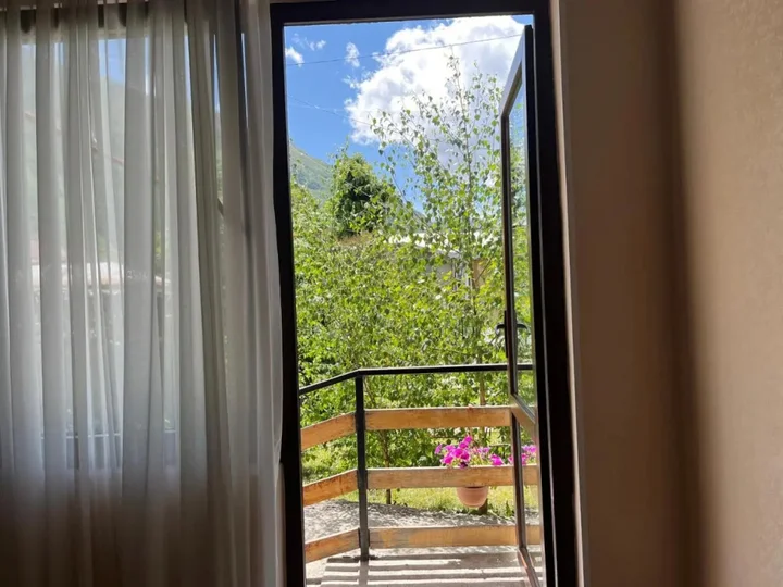 Степанцминда: Soso Burduli's Guesthouse