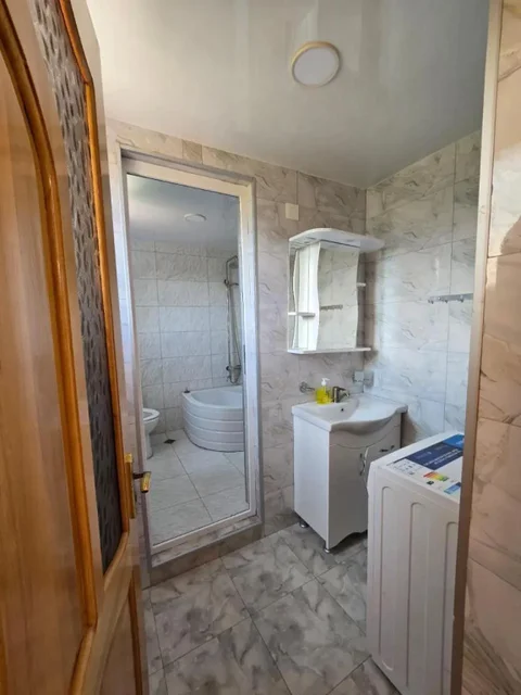 Чакви: Chakvi house