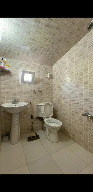 Гонио: Guest House Lazuri