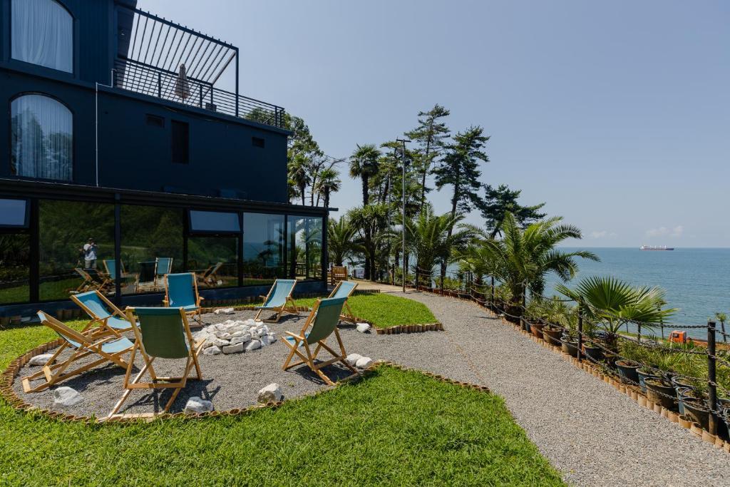 Батуми: House at the Sea