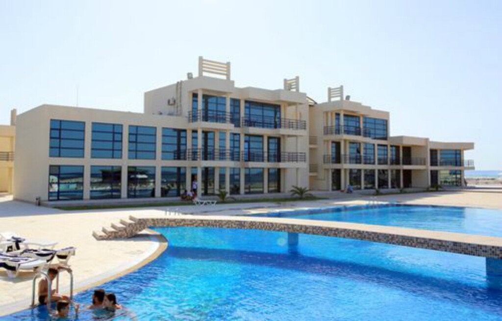 Баку: Отель Khazar Golden Beach Resort