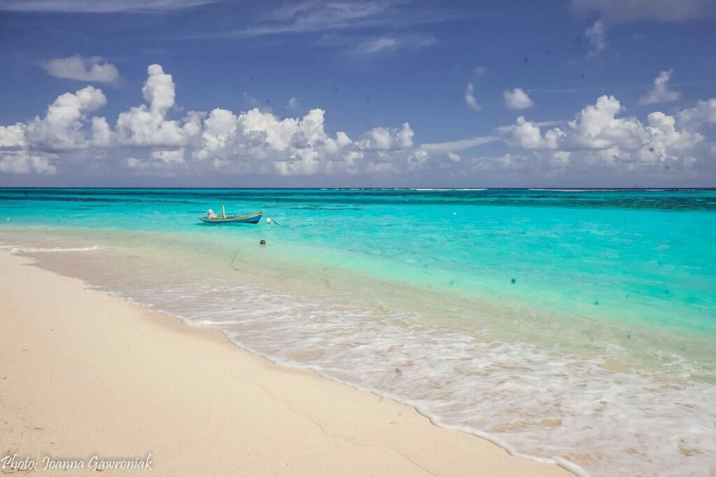 Атолл Алиф-Алиф: Thoddoo beach view Maldives