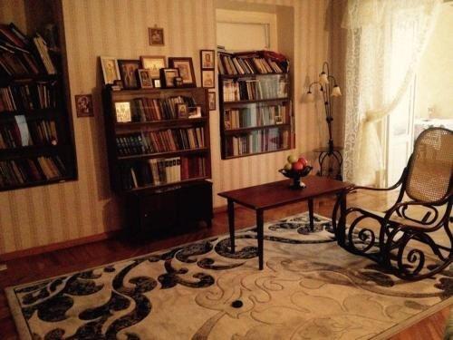Телави: Guest House Gzirishvili