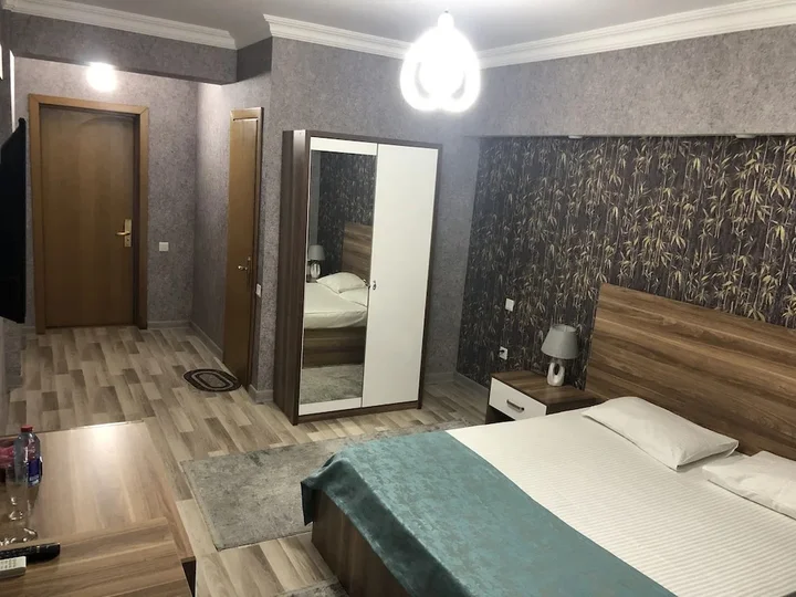 Баку: Gallery Lux Hotel