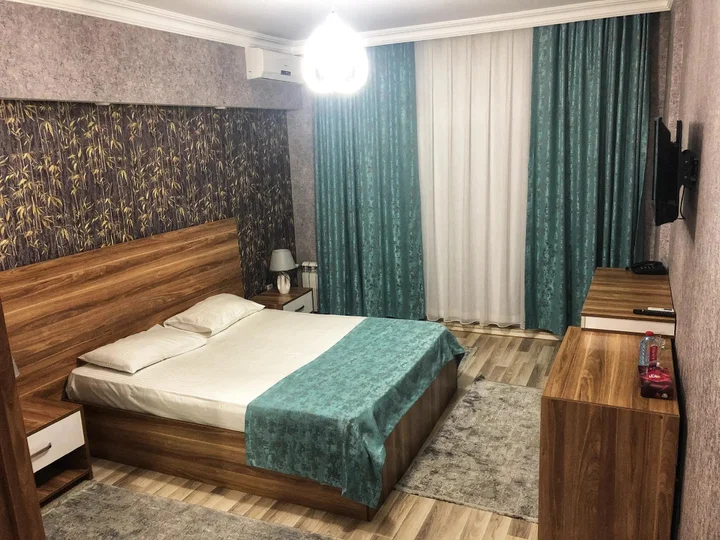 Баку: Gallery Lux Hotel
