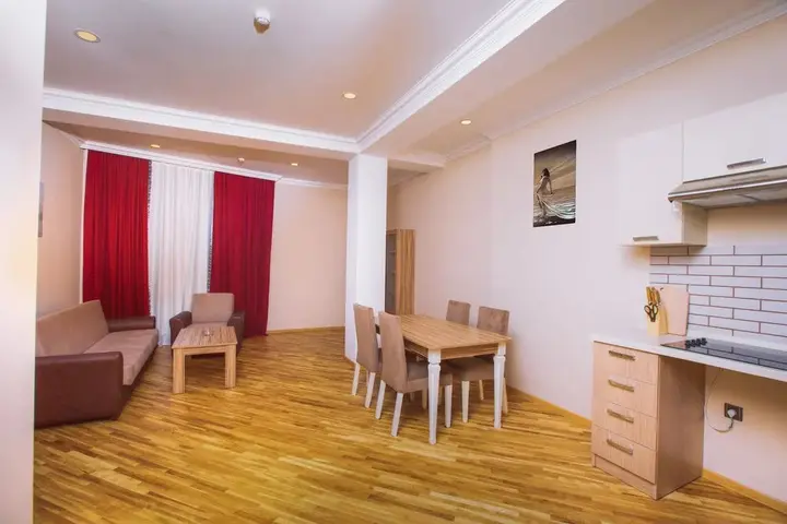 Баку: Apartments in the center