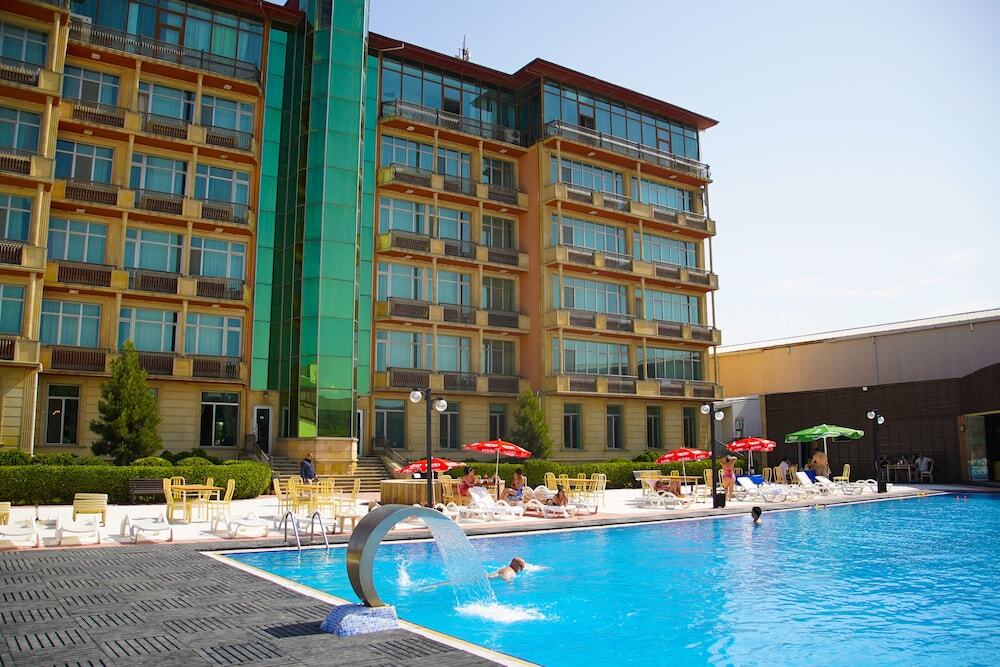 Баку: Olympic Hotel and Resort