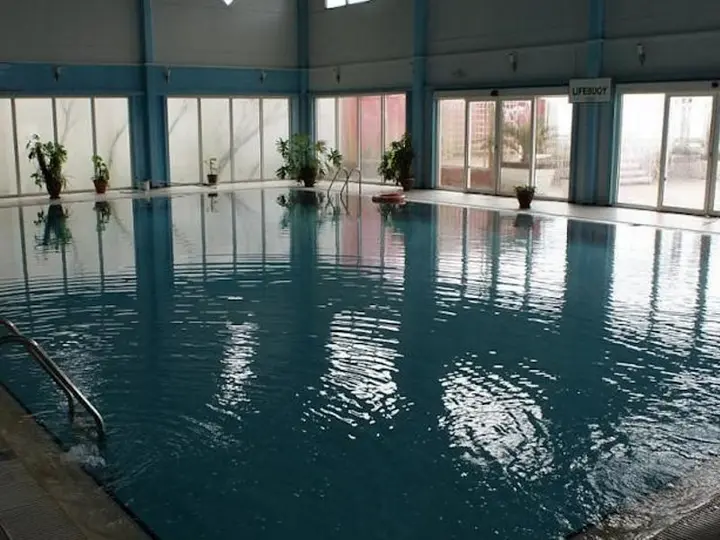 Баку: Crescent Beach Hotel & Leisure Resort