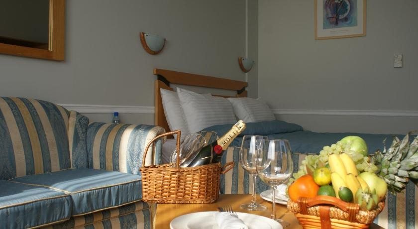 Баку: Crescent Beach Hotel & Leisure Resort