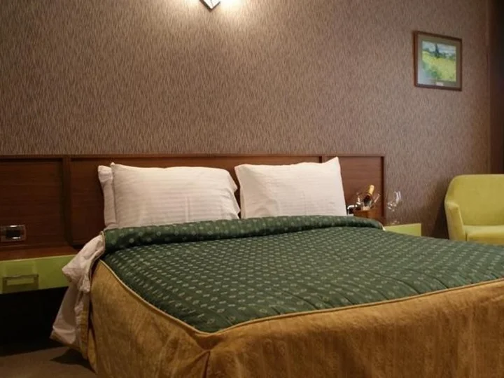Баку: Crescent Beach Hotel & Leisure Resort