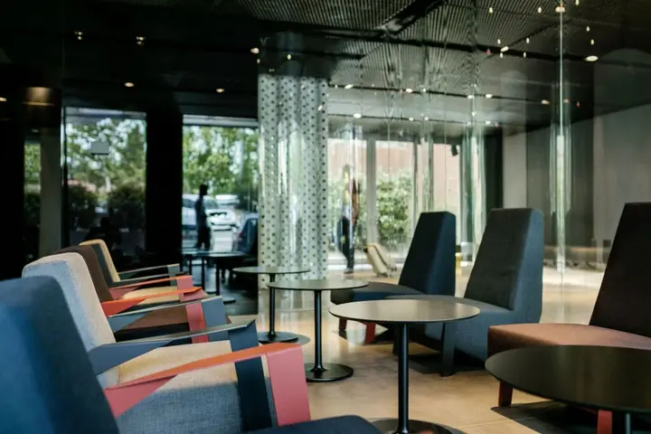 Тбилиси: The Grove Design Hotel
