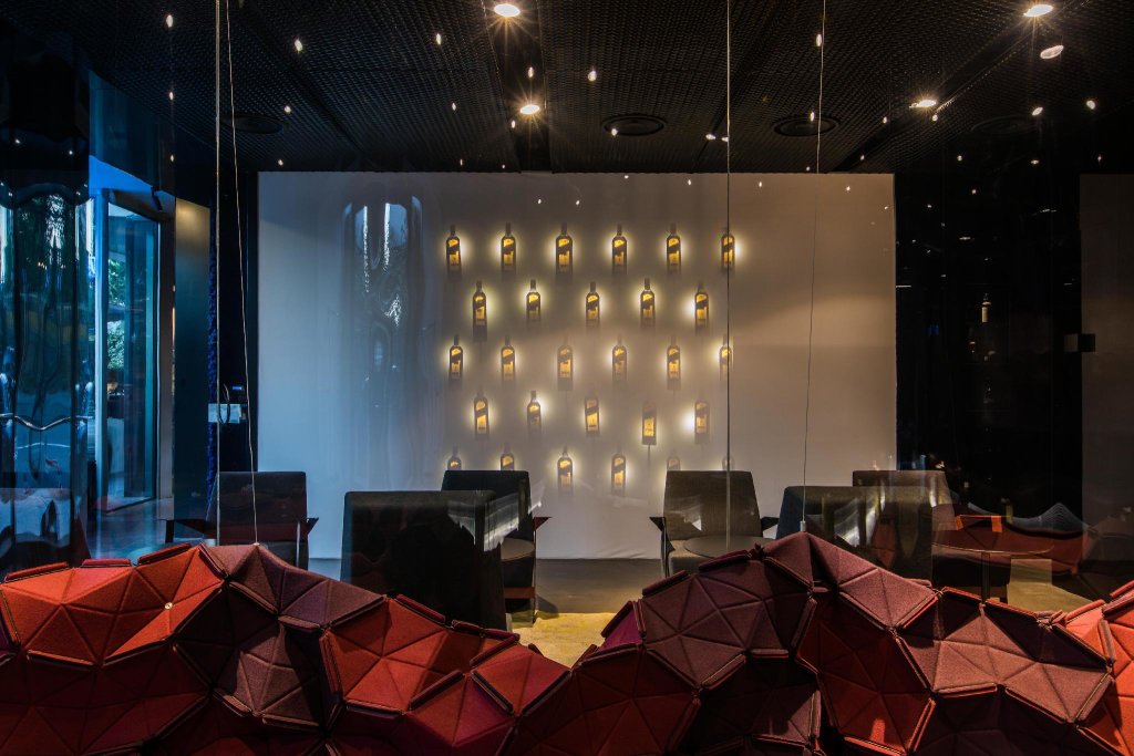 Тбилиси: The Grove Design Hotel