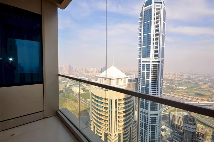 Дубай: Ocean Heights 2 Bedroom Apartment Rud 68319