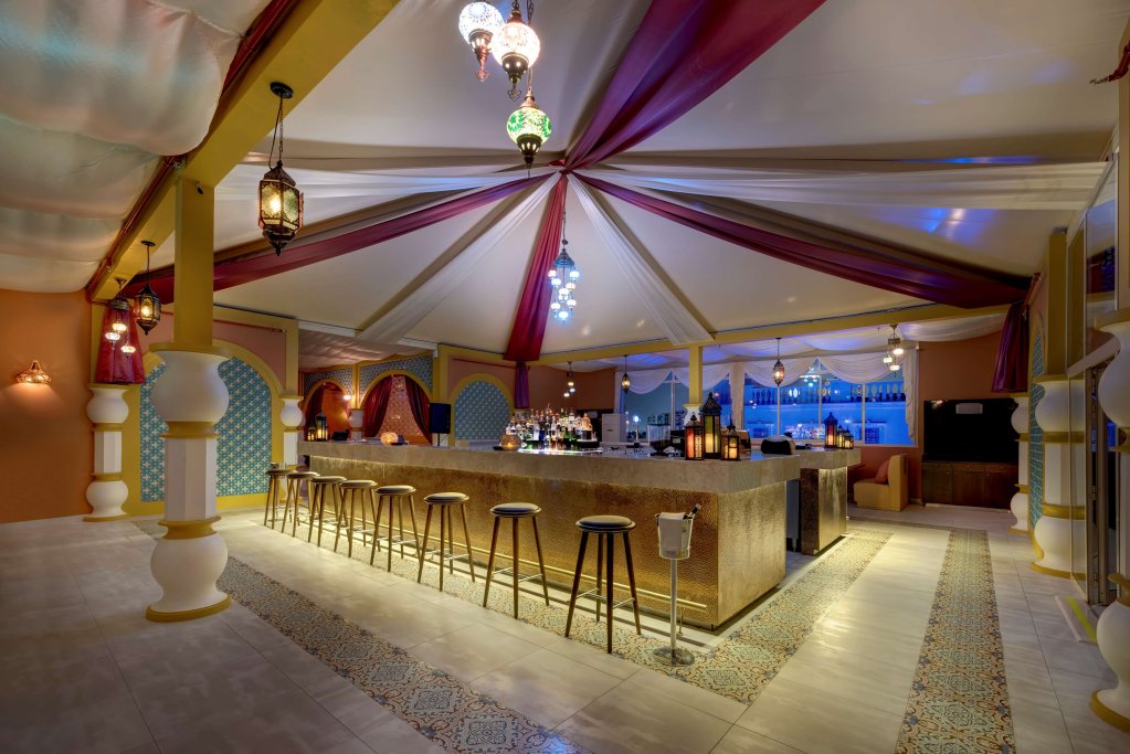 Аджман: Radisson Blu Hotel, Ajman