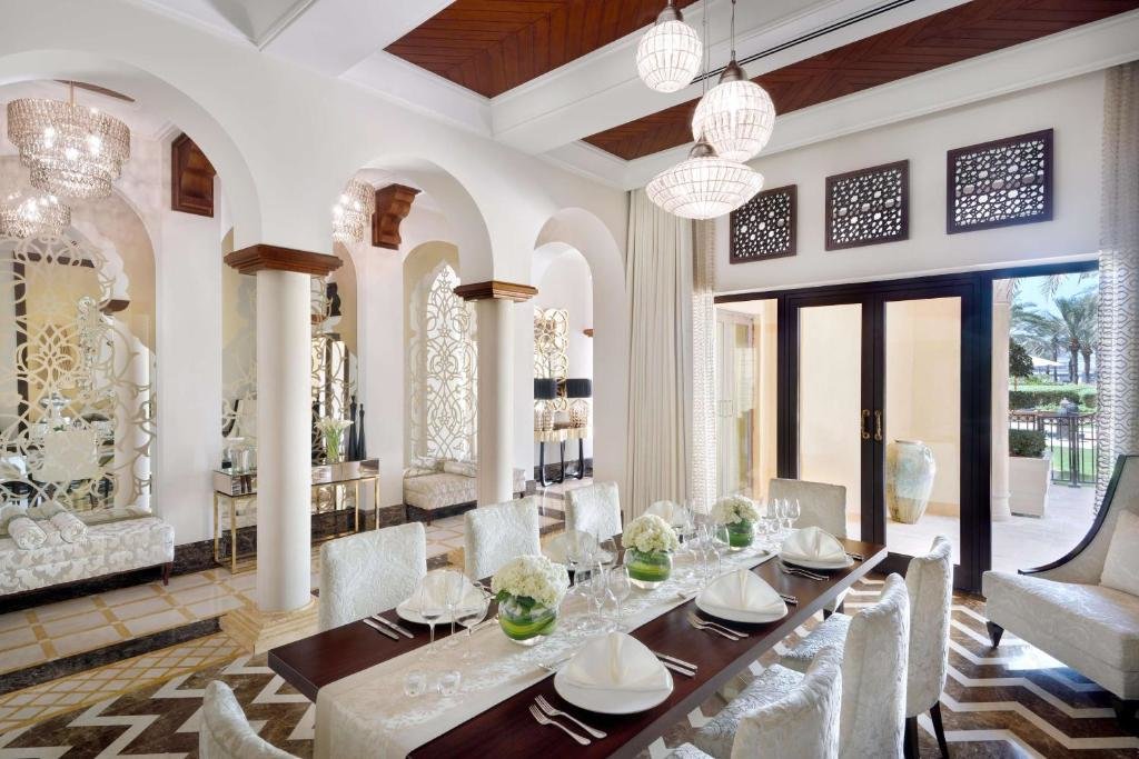 Дубай: Arabian Court at One&Only Royal Mirage