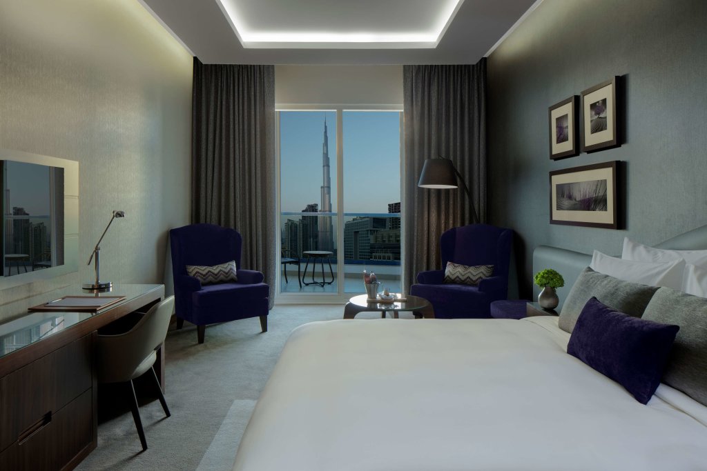 Дубай: Radisson Blu Hotel, Dubai Waterfront
