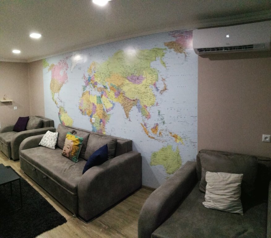 Тбилиси: Falcon Apartments