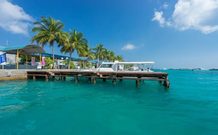 Гураиду (Атолл Каафу): Equity Beach Inn