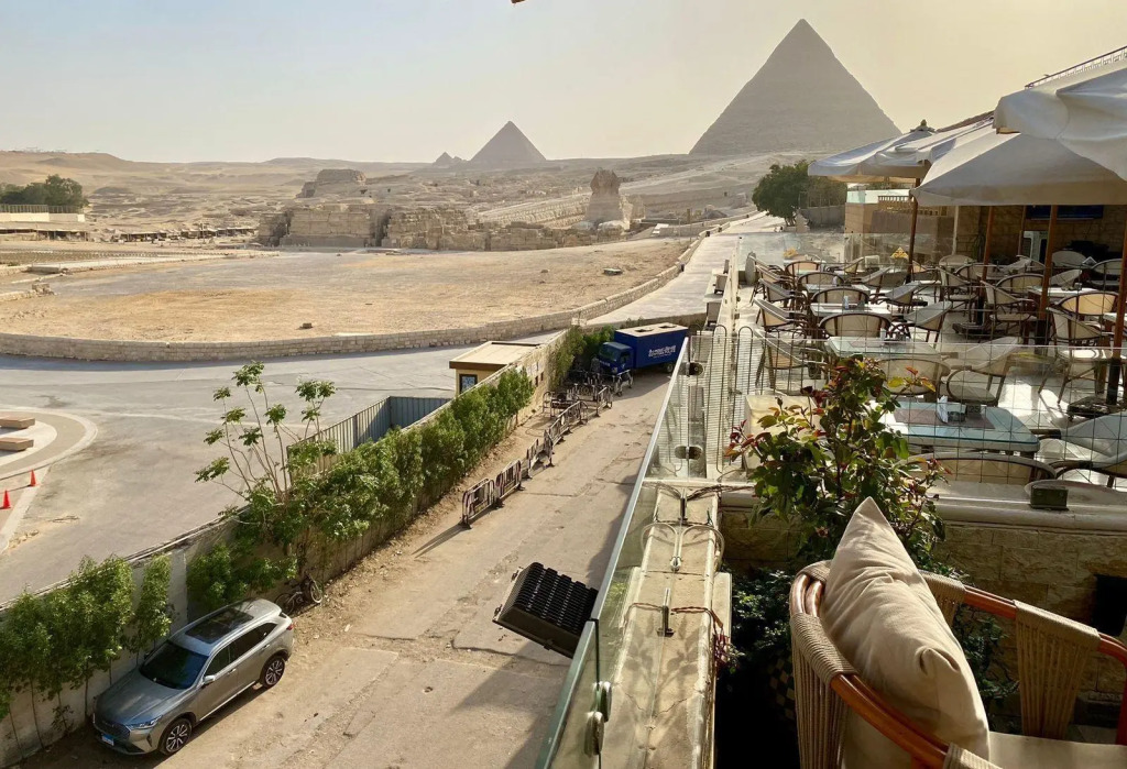 Гиза: 3 Pyramids View Inn