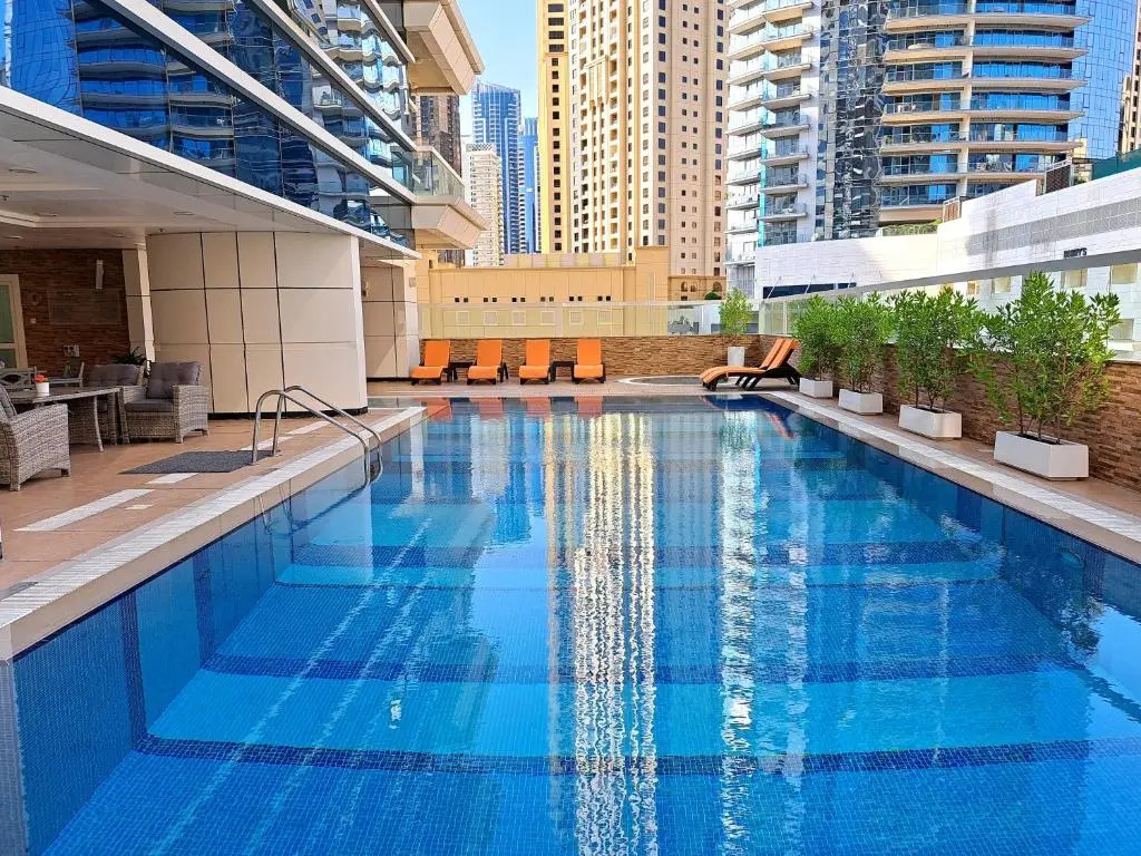 Дубай: Barcelo Residences Dubai Marina