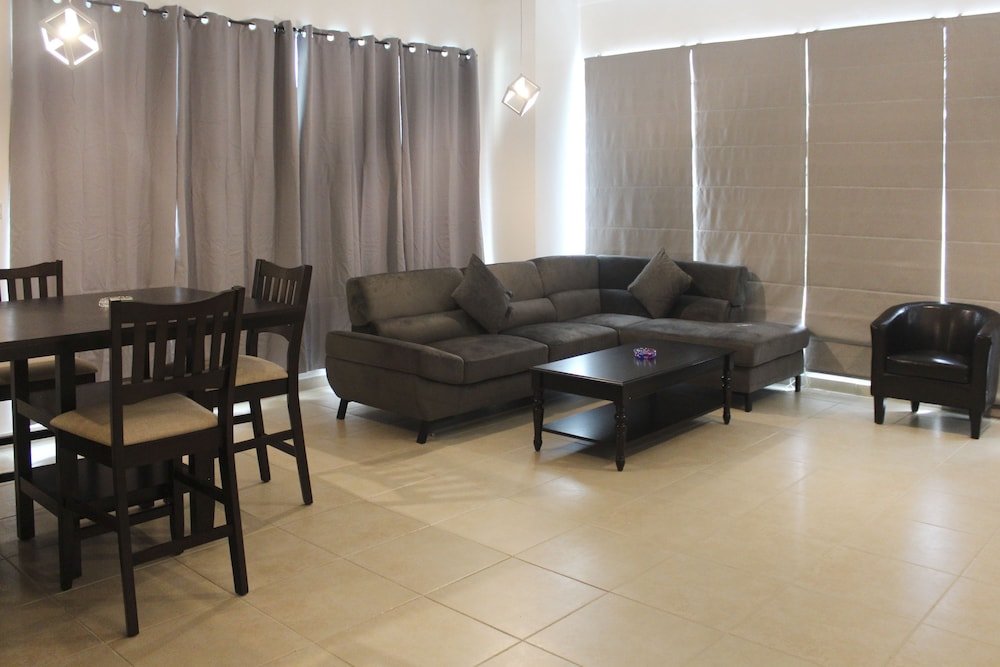 Дубай: OYO 120 Home 2BHK Burj View