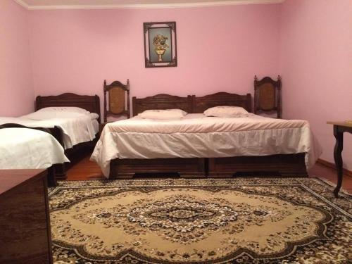Степанцминда: Roza Guesthouse