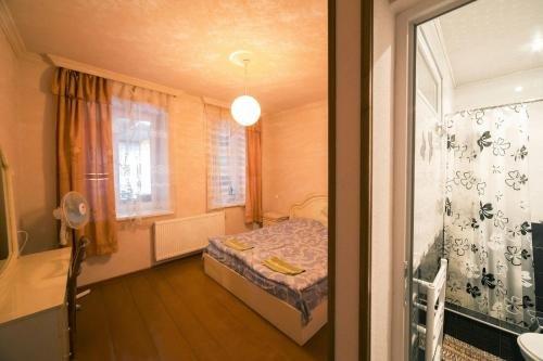 Степанцминда: Guesthouse on V.Pshavela 52A