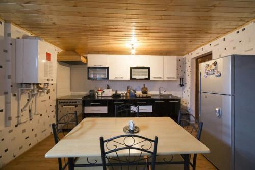 Степанцминда: Guesthouse on V.Pshavela 52A