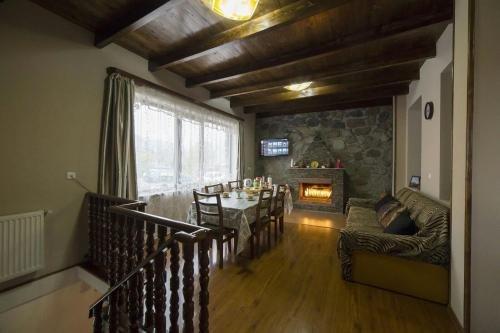 Степанцминда: Guesthouse on V.Pshavela 52A