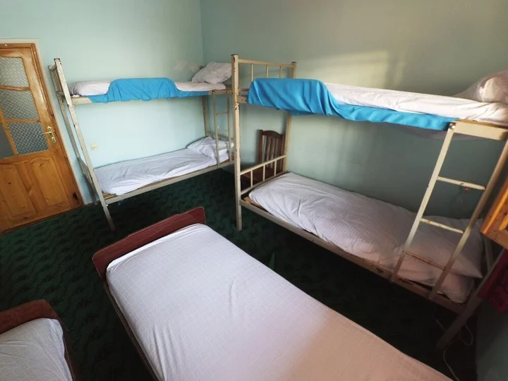 Шеки: Canal Hostel