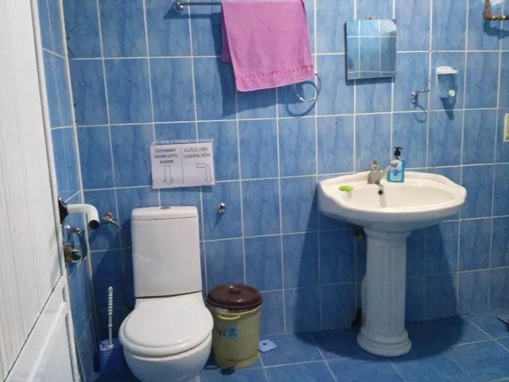 Шеки: Canal Hostel