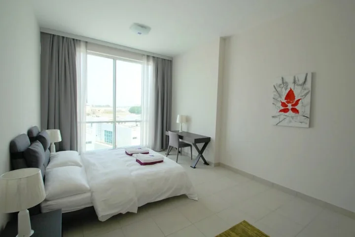 Дубай: E&T Holiday Homes - Hiliana