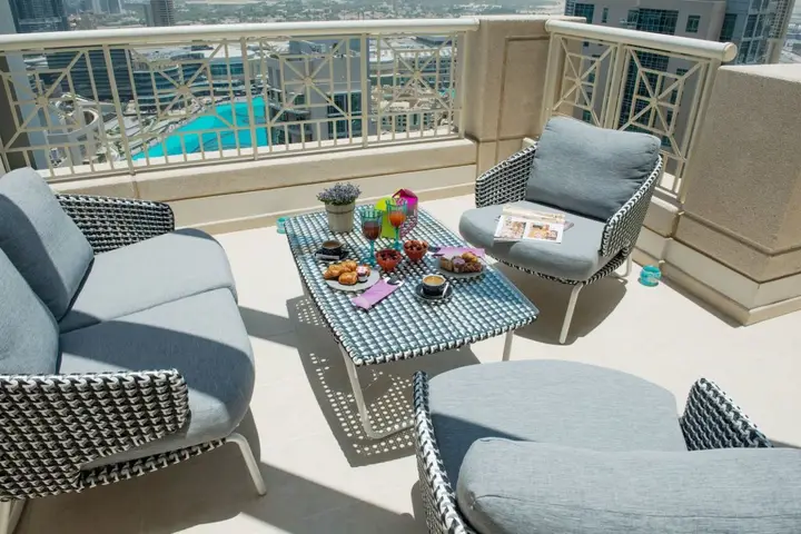 Dream Inn Dubai – 29 Boulevard with Private Terrace — фото 5