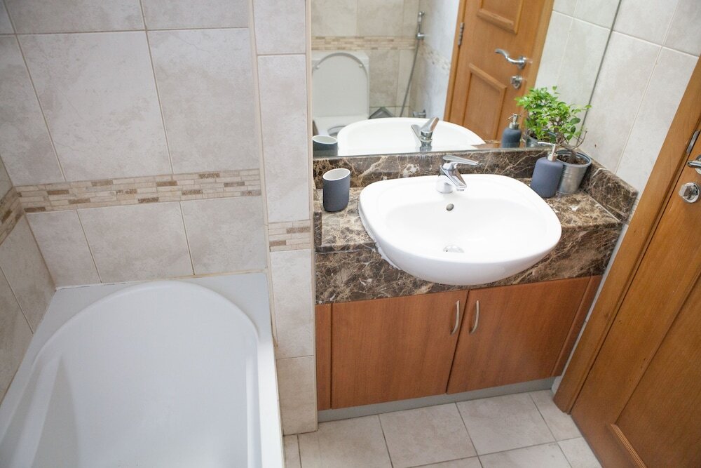Дубай: HiGuests Vacation Homes-Marina Residence